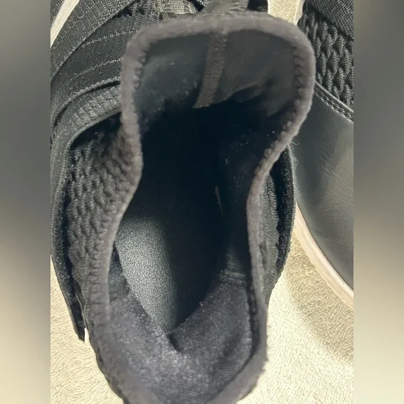 Nike 2018 LeBron Soldier 12 Mens Laceless Black & White Basketball Sneakers 9.5 - Picture 9 of 14